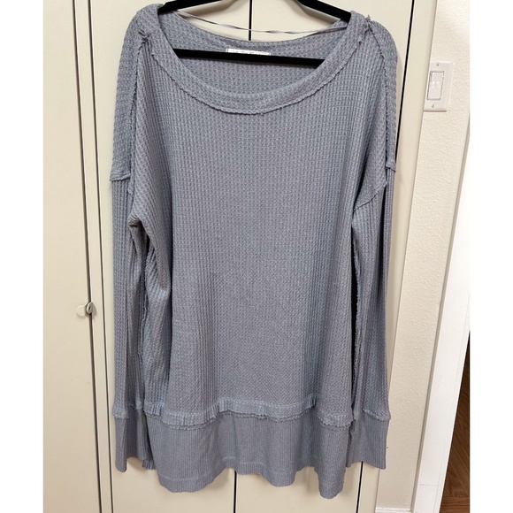 We the Free Free People Gray North Shore Long sleeve Thermal Top - sz M - Picture 2 of 12